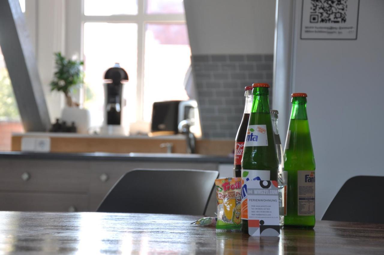 Gemutliche Dachwohnung Mit Kleiner Oder Grosser Dachterrasse Nebeneinander Wolmirstedt Esterno foto